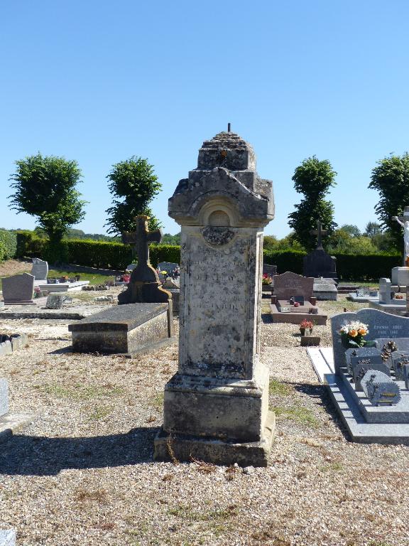 Le cimetière de Vaux-sur-Somme