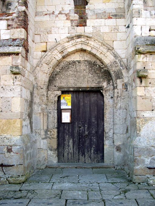 Église paroissiale et cimetière (étudié) Saint-Remi et Saint-Hildevert de Vers-sur-Selles