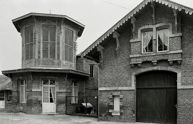 Ancien logement patronal de l'industriel Ernest Riquier, devenu maison des soeurs missionnaires de Notre-Dame des Apôtres, puis foyer