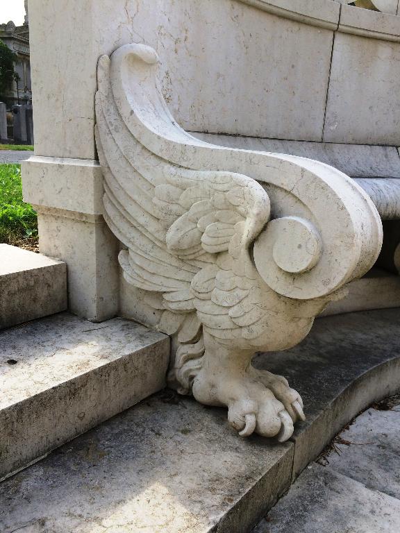 Monument funéraire de Marius Sourisseau