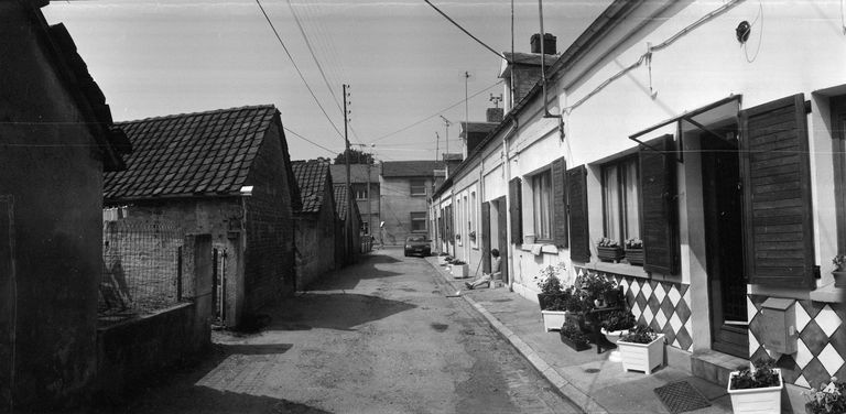 Cité ouvrière à Flixecourt, dite cité Poret