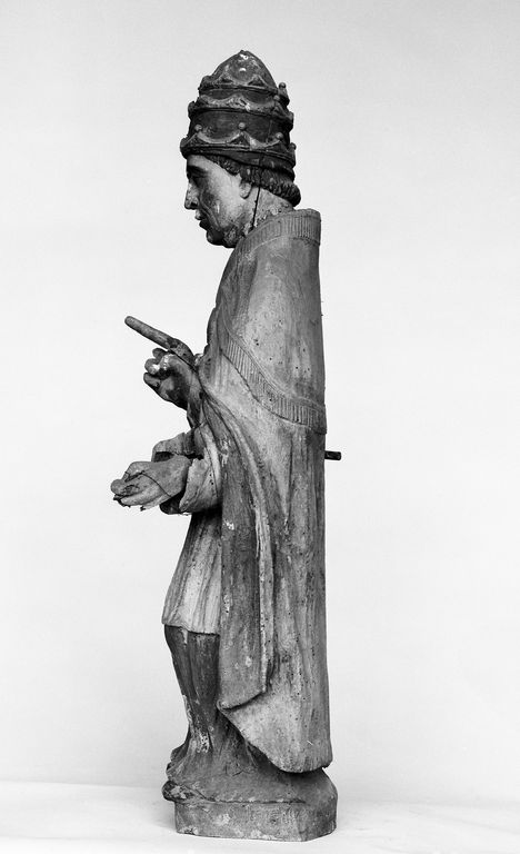 Statue (statuette) : saint Clément