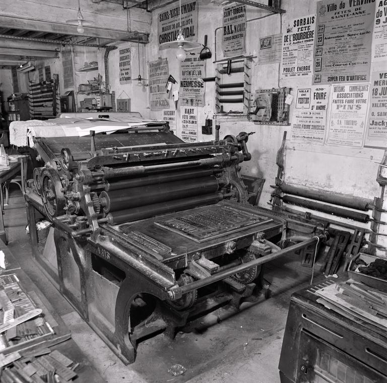 Machine à imprimer par typographie dite Voirin