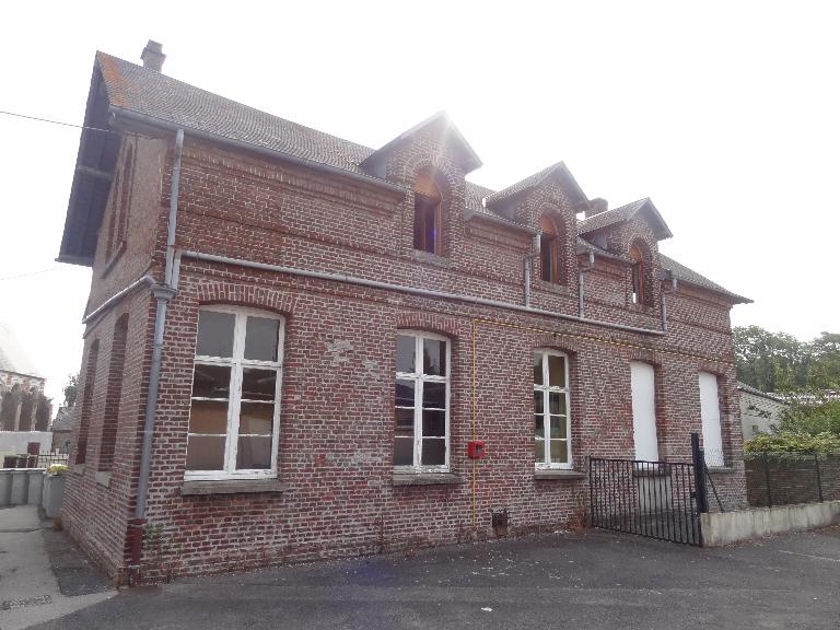 Ancienne école primaire de garçons, puis groupe scolaire de Friville