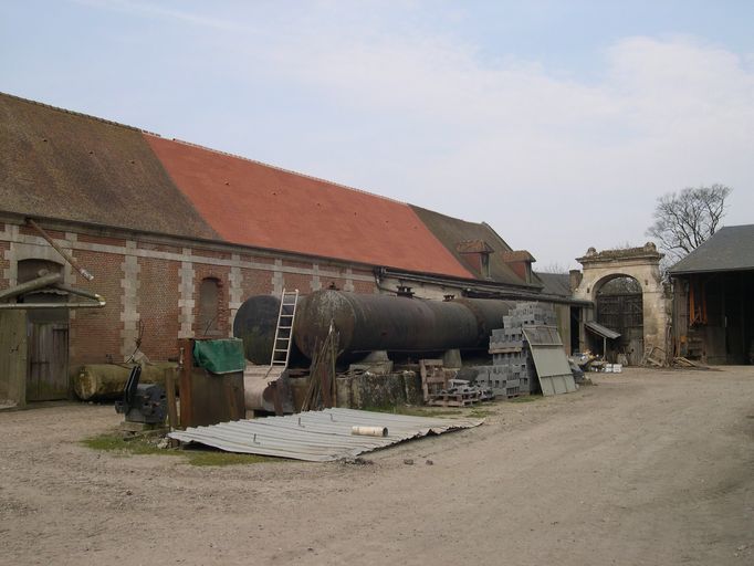 Ancien manoir, puis ferme du château à Bertangles