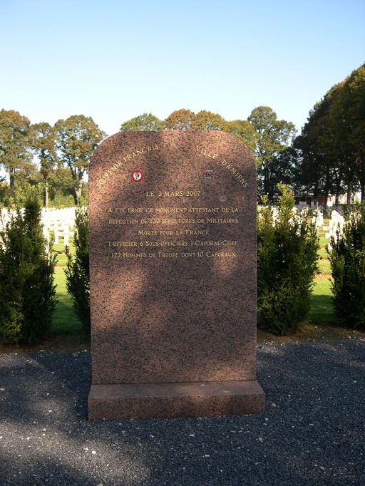 Plaine des militaires rapatriés du cimetière Saint-Pierre d'Amiens