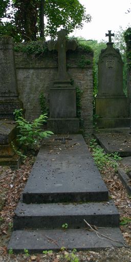 Tombeau (stèle funéraire) Monchablon-Rembault