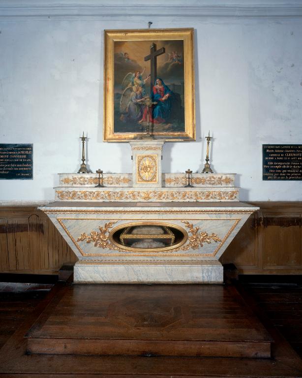 Autel, tabernacle, degré d'autel et gradin d'autel (autel de la chapelle des Clermont-Tonnerre)