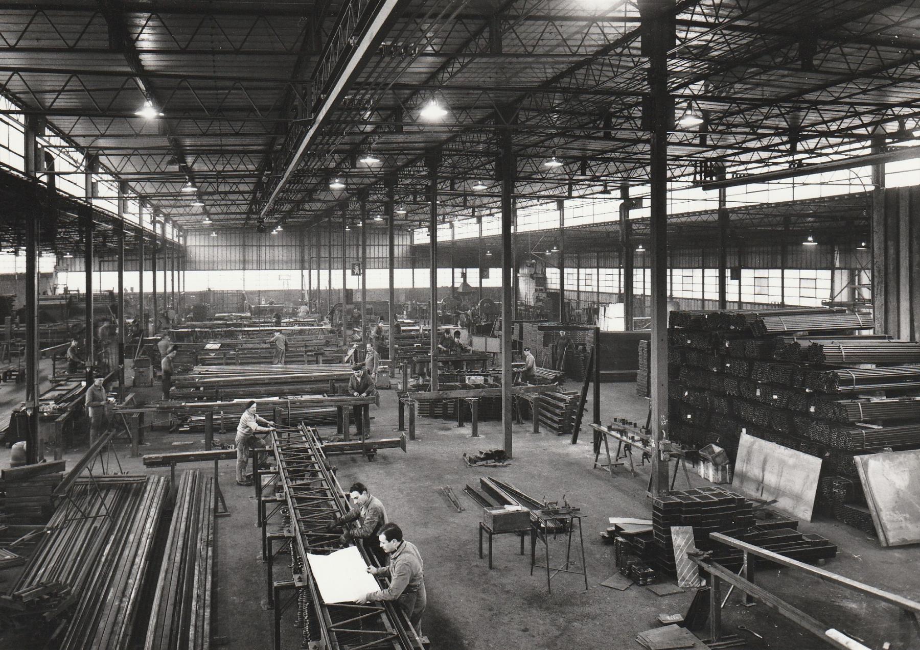 Ancienne verrerie de la Société des Verreries de l'Oise, puis usine de construction mécanique Somenor (Société Métallurgique du Nord)