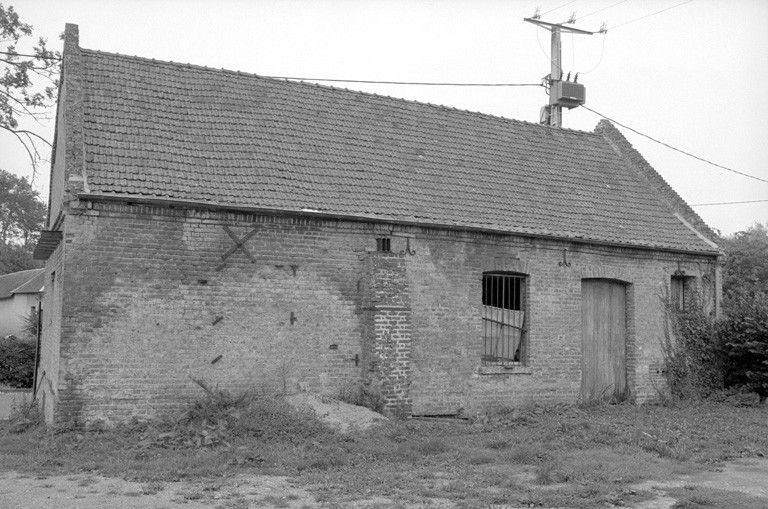 Ancien tissage de jute Darras, puis usine d'habillement dite La Fermeture Ailée, devenue usine de matières plastiques dite Plastidécor