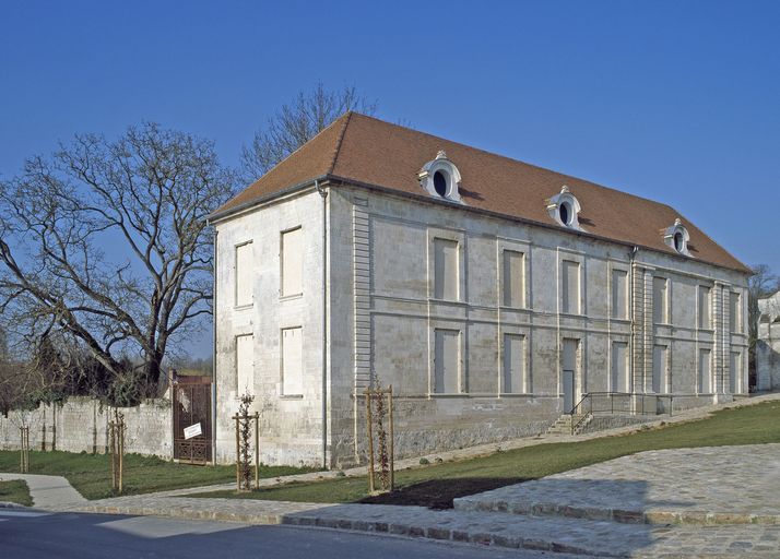 Ancienne abbaye bénédictine Notre-Dame du Pré de Berteaucourt-les-Dames