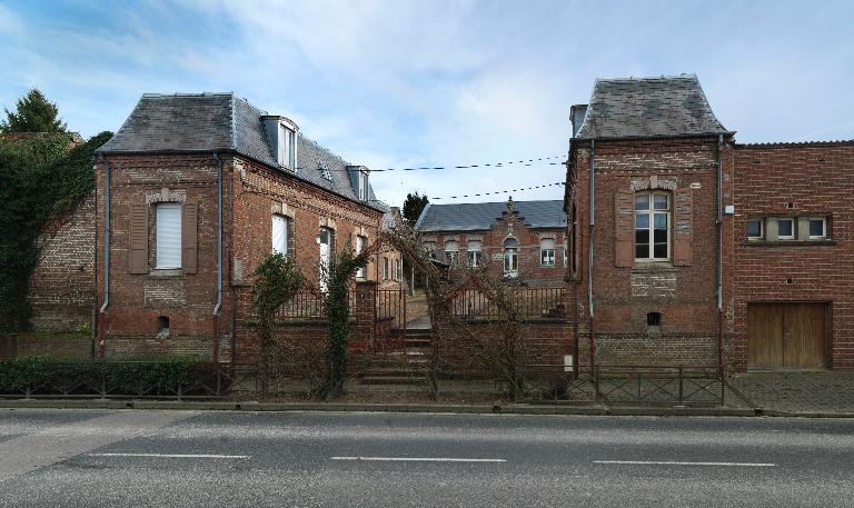 Ancienne école primaire de filles, actuelle école primaire mixte de Berteaucourt-les-Dames, dite école Léonard-de Vinci