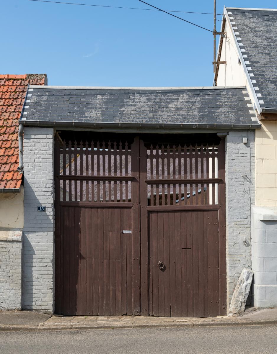 L'habitat du village de La Neuville-Saint-Pierre