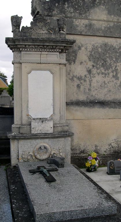 Cimetière communal de Camon