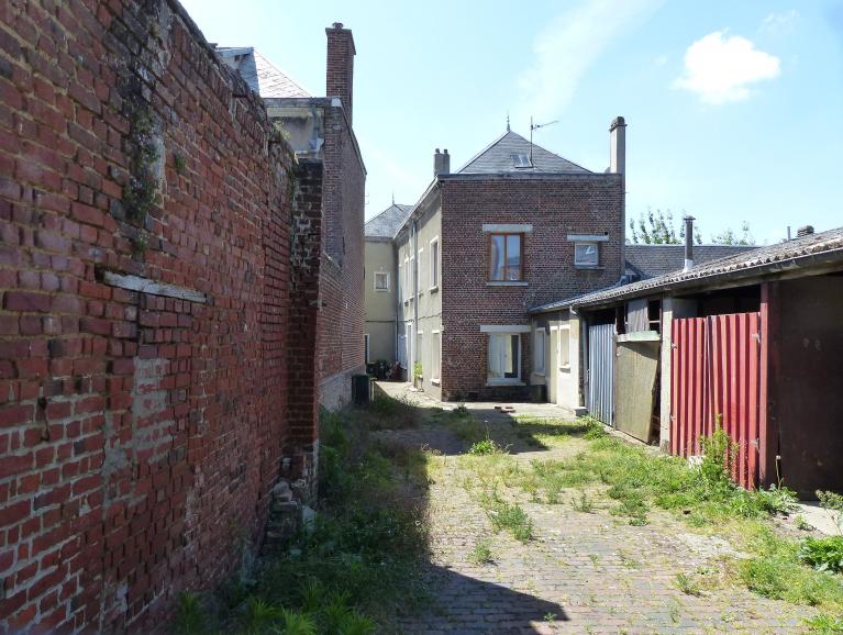 Ancienne demeure du marchand Honoré Dieu, puis fabrique Lavallard-Obry, puis Gorin-Lavallard, puis Dheilly-Hordé