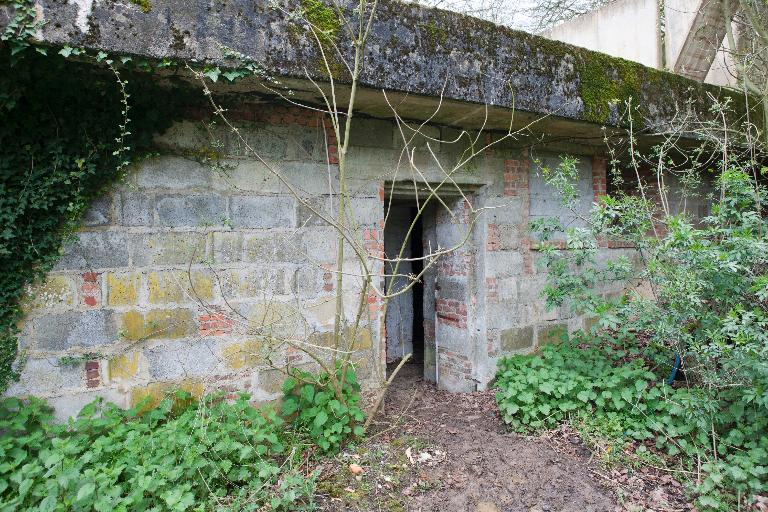 Poste de commandement de la 5ème batterie de l'Abteilung II (unité de tir 2) du Flak Regiment 155 (régiment de défense antiaérienne 155)