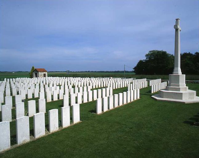 Cimetière militaire britannique de La Ville-aux-Bois-lès-Pontavert