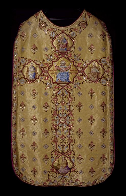 Dos de la chasuble : vue générale.