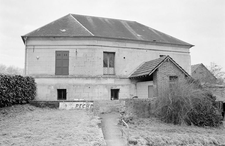 Ancien moulin à blé du chapitre de la cathédrale, dit Moulin d'Espinoy puis fabrique de roues en bois