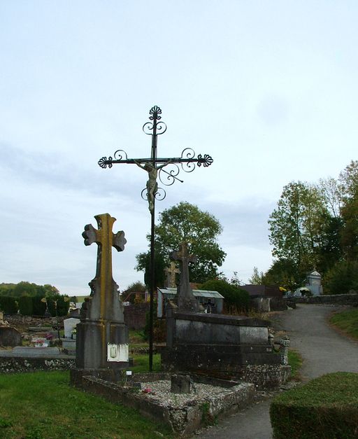 Église paroissiale Saint-Nicolas et cimetière de Canaples