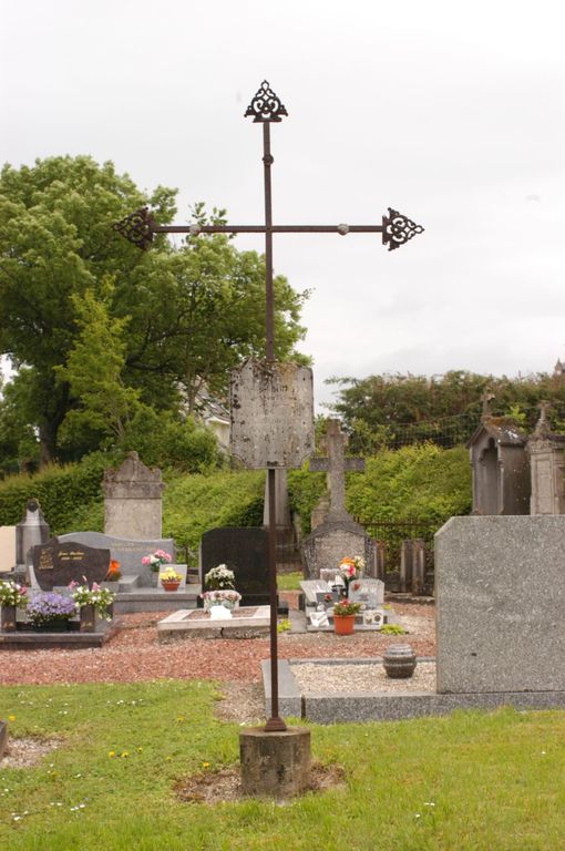 Cimetière communal de Saint-Fuscien