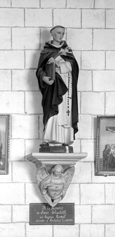 Ensemble en plâtre de la maison Delahaye : 7 statues de saints ou saintes , groupe sculpté de la Charité de saint Martin