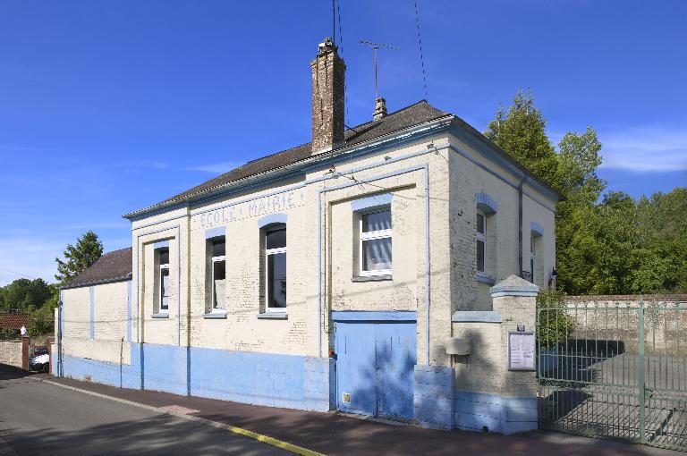 Ecole primaire de Nibas (ancienne école primaire de garçons et mairie)