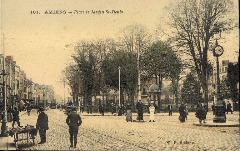 Ancien cimetière Saint-Denis d'Amiens, devenu place Saint-Denis et jardin public dit square Saint-Denis, puis place et square René-Goblet