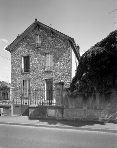 Les hôtels, maisons, immeubles et fermes de Château-Thierry