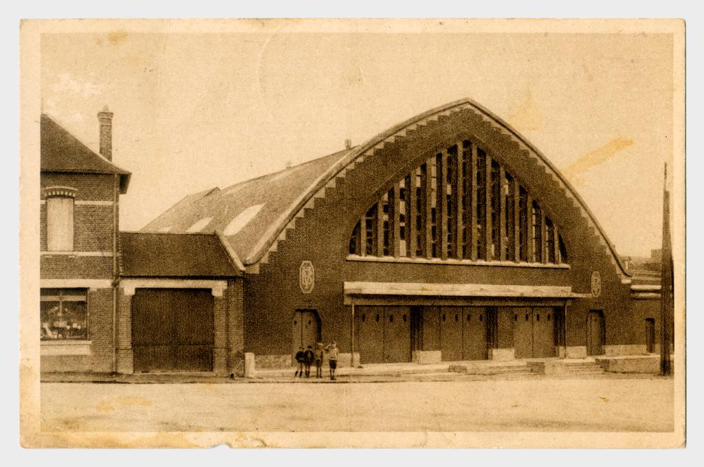 Marché couvert et salle des fêtes de Villers-Bretonneux