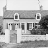 Groupe de trois maisons de pêcheur