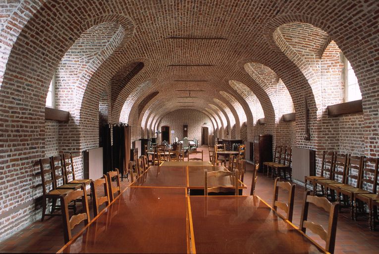 Ancien hôpital général, puis hospice de Douai (actuellement maison de retraite)