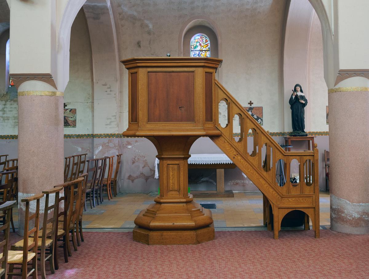 Le mobilier de l'église Sainte-Germaine