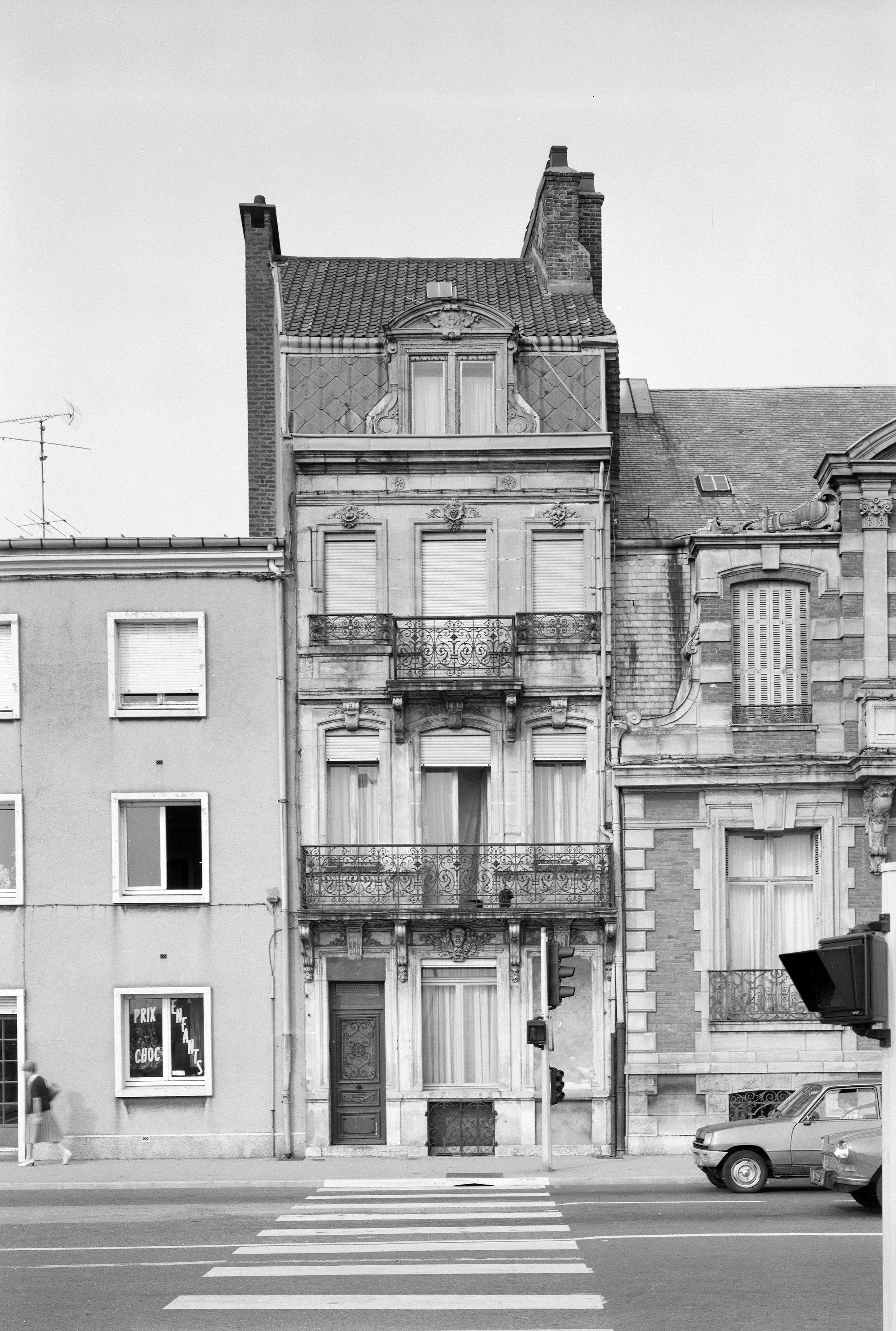 Immeuble à logements, actuellement maison
