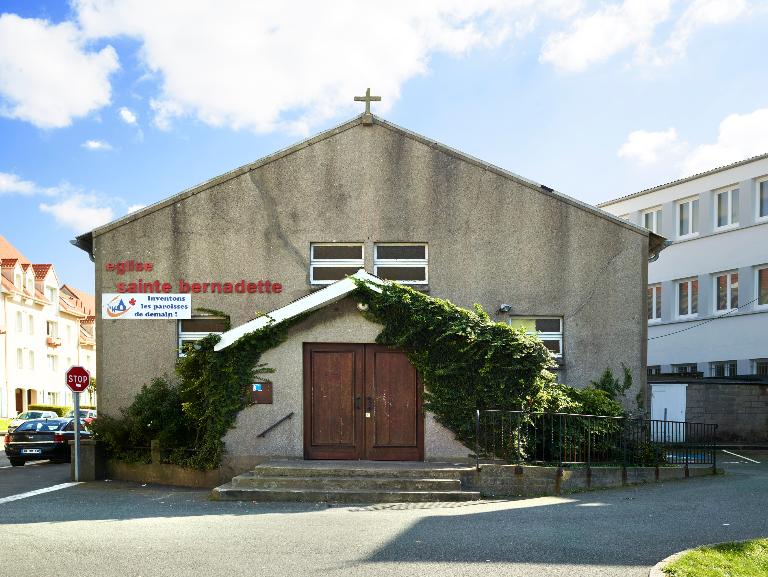 Eglise paroissiale Sainte-Bernadette