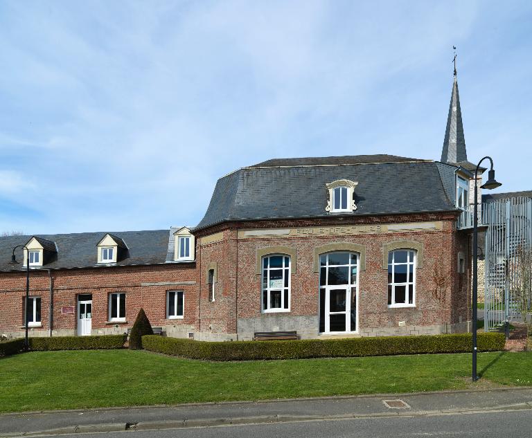 Ancienne école primaire de garçons et de filles de Feuquières-en-Vimeu