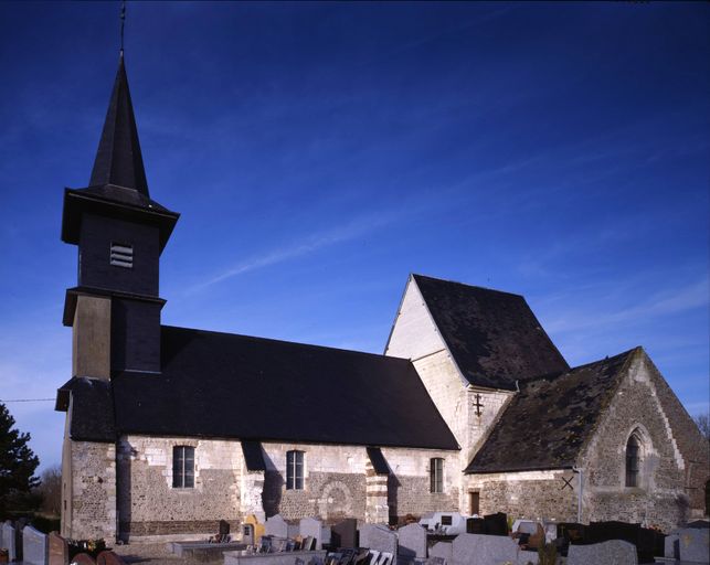 Eglise paroissiale Saint-Jean-Baptiste de Favières et son cimetière