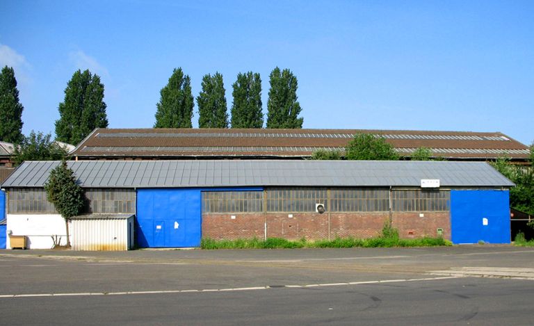 Ancienne usine de petite métallurgie (fabrique de limes) Mauroy, puis usine de construction mécanique, dite Ateliers de construction de Creil, puis Daydé-Pillé, actuellement pépinière d'entreprises