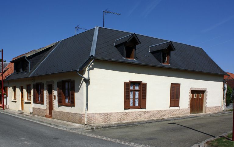 Les maisons et les fermes du Val de Nièvre