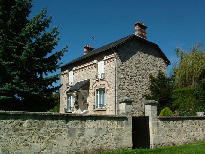 Ancien presbytère, actuellement maison