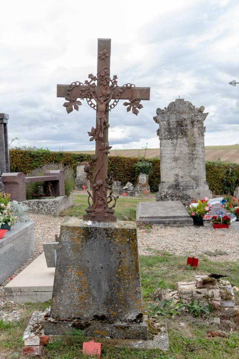 Cimetière communal de Puits-la-Vallée