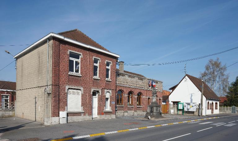 Ecole primaire et mairie de Thun-Saint-Amand