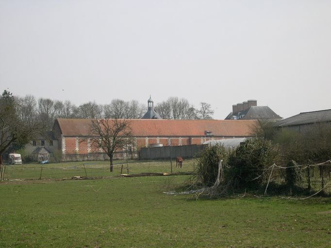 Ancien manoir, puis ferme du château à Bertangles