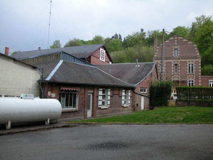 Ancienne usine de mise en bouteilles Les Sources de Fontaine-Bonneleau