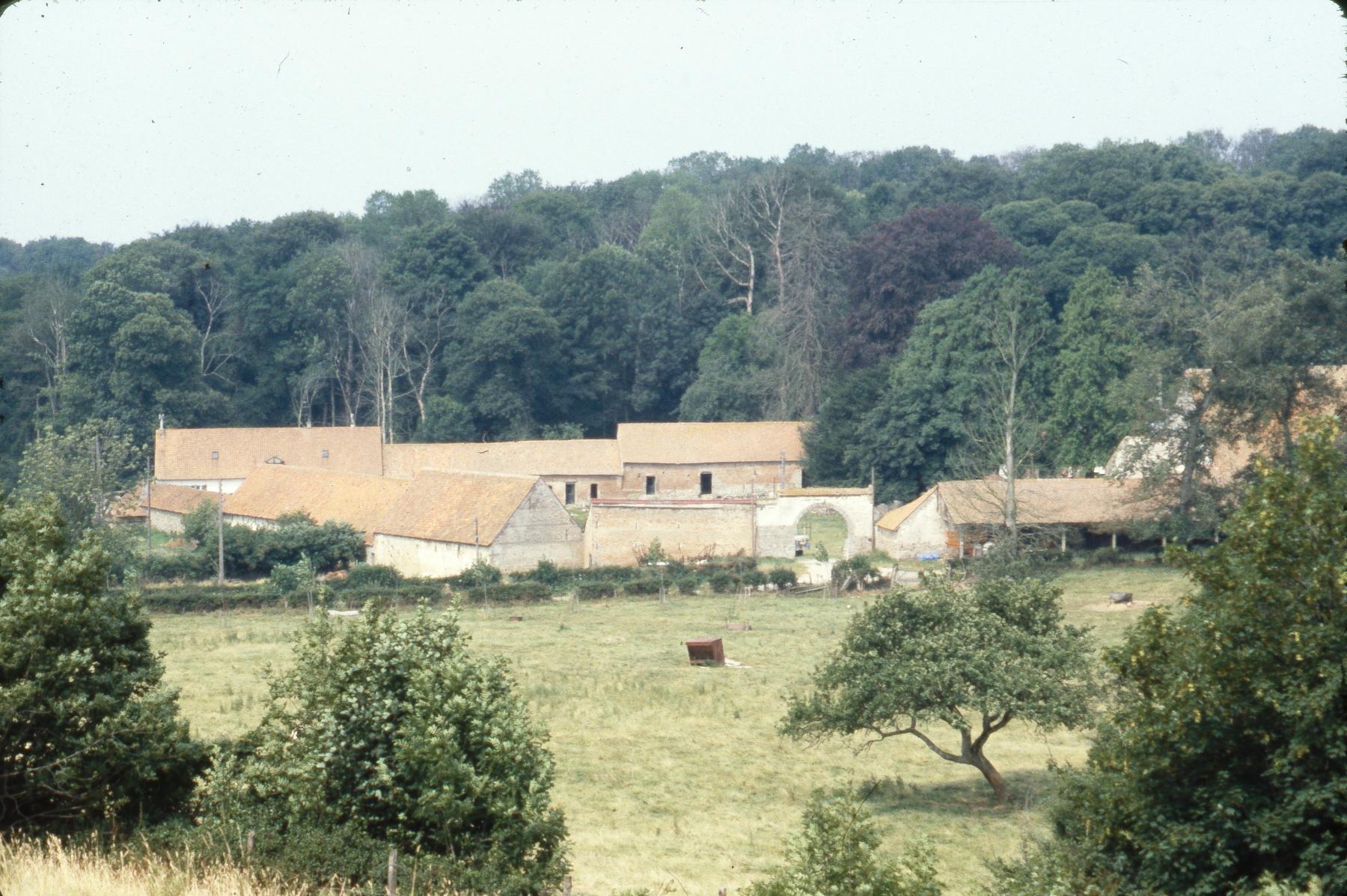 Château et ferme du Fayel