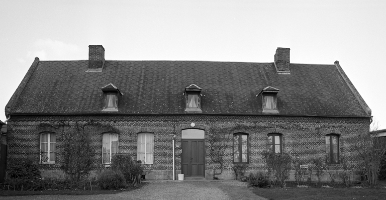 Ancien presbytère d'Esquéhéries