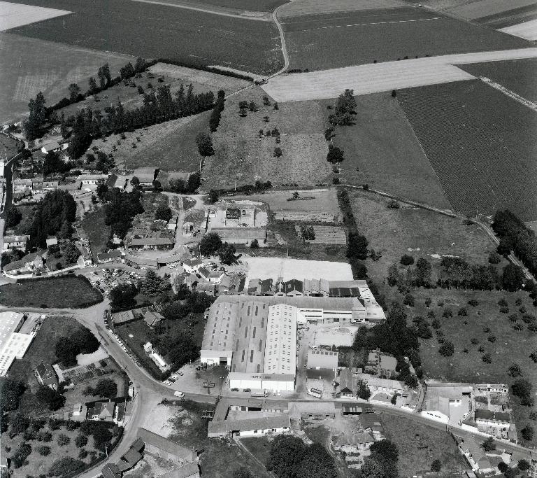 Usine Dhuille, puis Dhuille et ses neveux, puis Ets Decayeux et Loison, aujourd'hui Decayeux STI