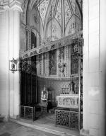 Cinq clôtures de chapelle