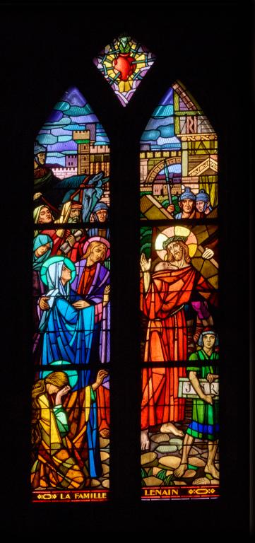 Ensemble de cinq verrières historiées de la chapelle Notre-Dame-de-Pitié : scènes des sept douleurs de la Vierge