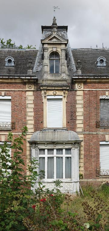 Ancien logement patronal de la fonderie et manufacture de clef d'Adam Frenkl à Dargnies, puis de Charles Parmentier-Frenkl